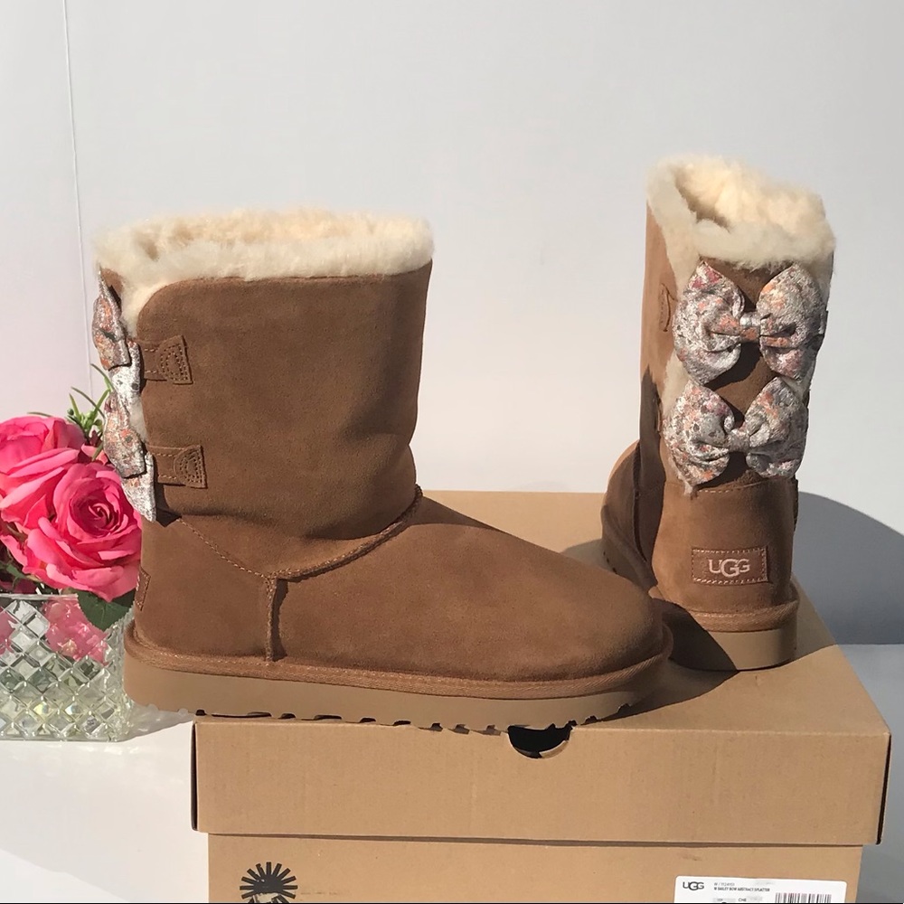 UGG Bailey Bow Abstract Splatter